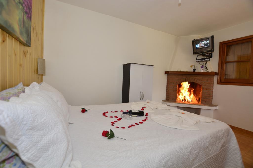 Inn Cantinho Colibri 2*