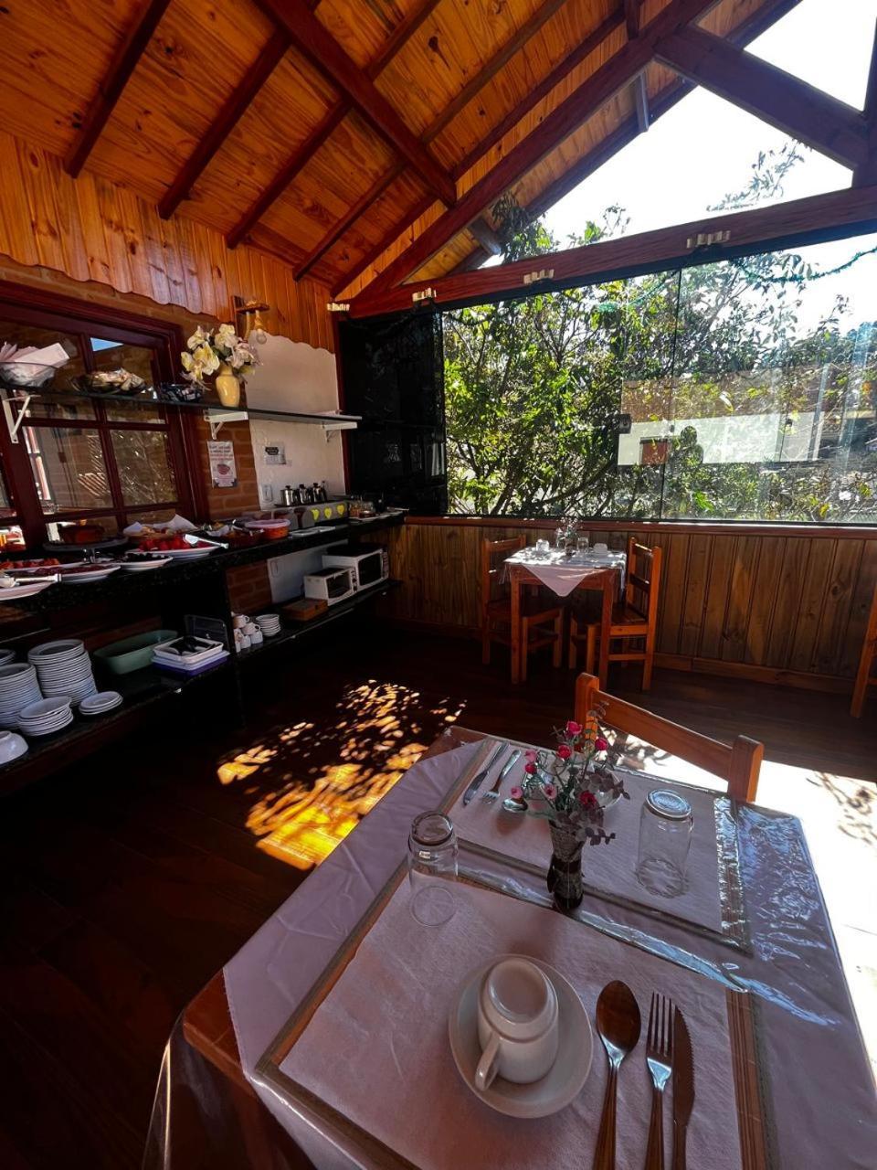 Cantinho Colibri Inn