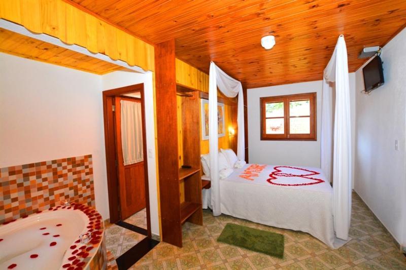 Cantinho Colibri Inn 2*