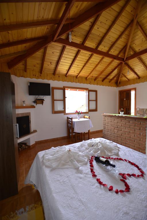 Cantinho Colibri Inn